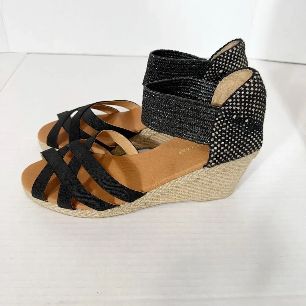André Assous Women's Adin Espadrille Made In Spain Stretch Wedge Sandal Size 8.5